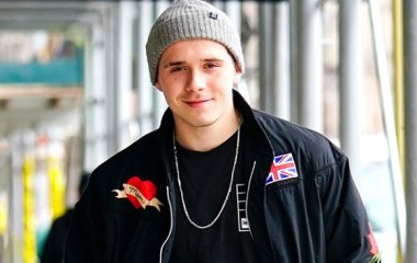Весь в отца: Бруклин Бекхэм похвастался очередными татуировками 