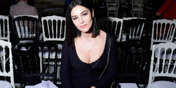 Моника Беллуччи появилась на публике в роскошном бархатном платье (фото)