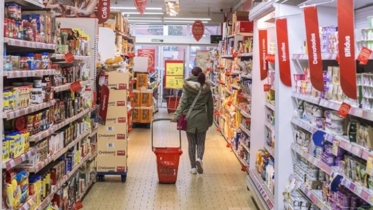 Названо 9 продуктів, безпечних для здоров'я після закінчення терміну придатності