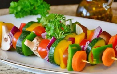 Диетолог рассказала, почему в рационе должны быть продукты разного цвета