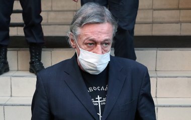 На свободу: Михаил Ефремов едет в Москву