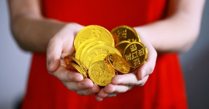 На початку 2026 року одразу три знаки зодіаку розбагатіють: дізнайтесь, хто вирішить всі свої фінансові проблеми