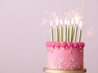 Ідеальний святковий торт: як обрати найкращий варіант для дня народження