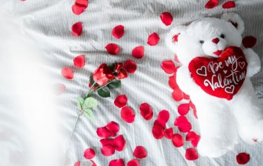 Що подарувати на 14 лютого 2025 року дівчині: десять ідей на будь-який бюджет до дня Валентина