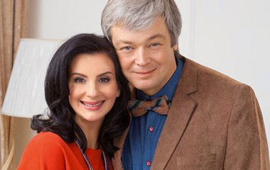 Екатерина и Александр Стриженовы сходили на последний звонок к дочери