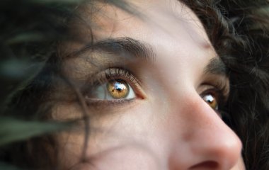 Вчені розповіли, як визначити рак легень по очах