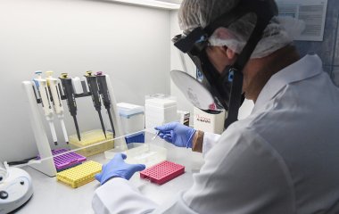 Імунолог спростував можливість одночасного зараження грипом та COVID-19