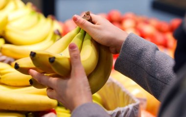 Дієтолог розповіла про користь незрілих бананів
