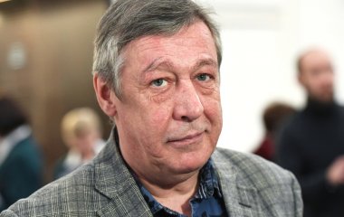 Адвокат Михаила Ефремова рассказал, как актер переносит домашний арест