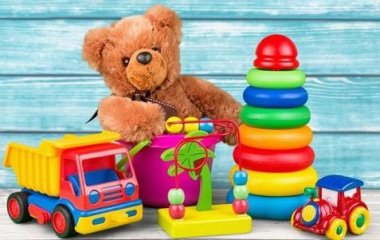 Детские игрушки, лучший подарок ребенку 