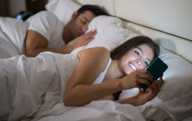 Что делать, если жена изменяет мужу?