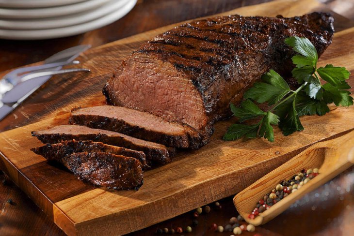 Как приготовить ростбиф из говядины в духовке? 3 легких рецепта аппетитной и сытной закуски