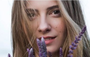 Дарья Петрожицкая оказалась под капельницей: фото актрисы из больницы