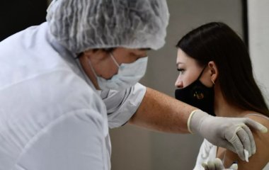 Психіатр: щеплення COVID-19 знижує тривожність