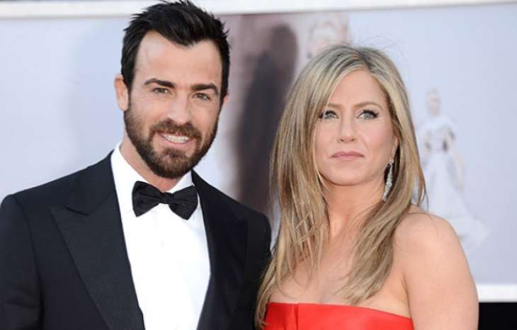 Джастин Теру никогда не жил с Дженнифер Энистон