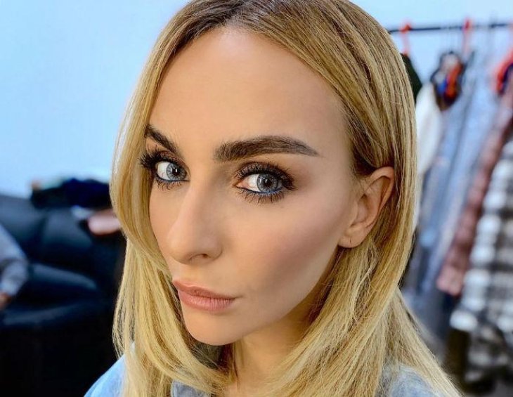 Катерина Варнава у суворому образі підкорила соцмережі