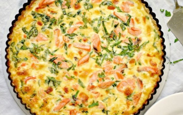 Киш с красной рыбой