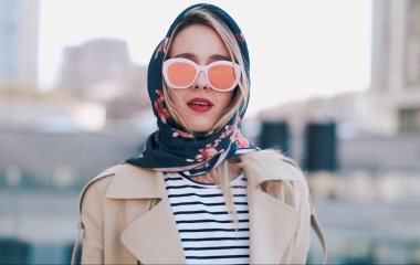 7 стильных способов завязать платок