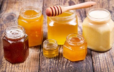 Как правильно растопить мед, чтобы не потерять его полезные свойства