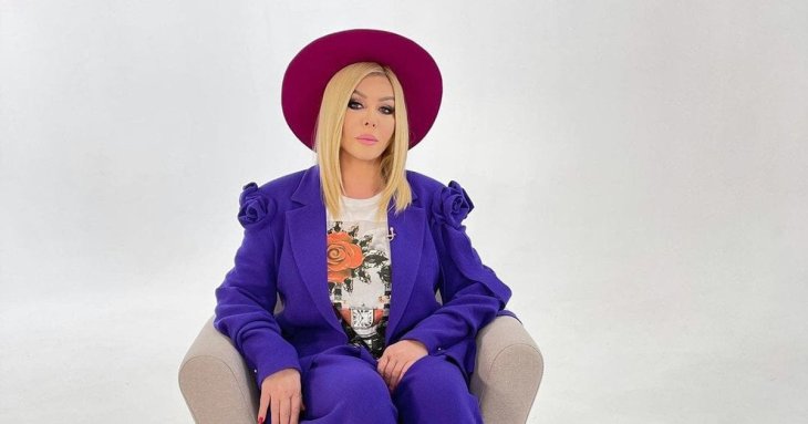 Ірину Білик пограбували в Мілані: артистка показала розбите авто