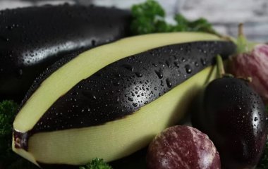 Лікарі розповіли, які продукти не можна їсти у сирому у вигляді
