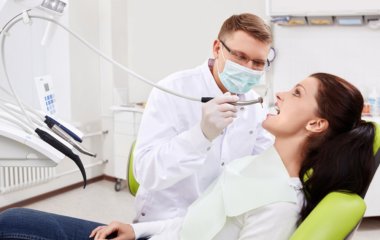 Як уберегтися від інфекцій під час відвідування стоматолога: 7 порад експерта
