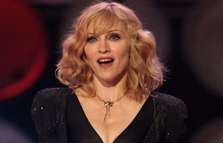Мадонна отметила Рождество с приемными детьми 
