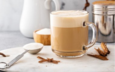 Коктейль молодости: что такое коллагеновый кофе и как он поможет вам сохранить свою красоту