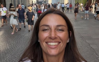 Дружина Григорія Решетніка поскаржилася на настирливого залицяльника за кордоном:
