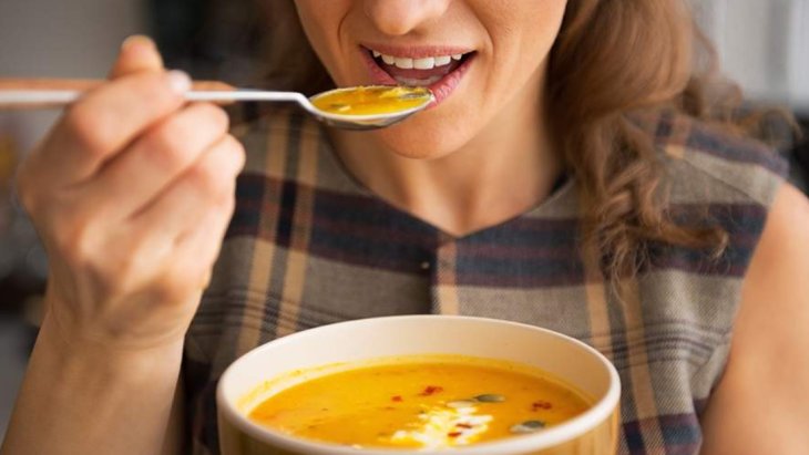 Лікар назвав сприятливі втрати смаку при COVID-19 продукти