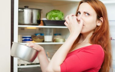 Как убрать неприятный запах в доме