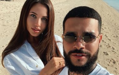 Тимати подарил Анастасии Решетовой огромный букет: пару снова заподозрили в воссоединении