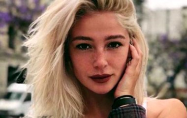 На Настю Ивлееву завели дело за рекламу алкоголя