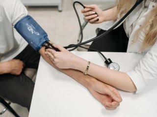 Лікарі попередили про поширені помилки під час вимірювання артеріального тиску