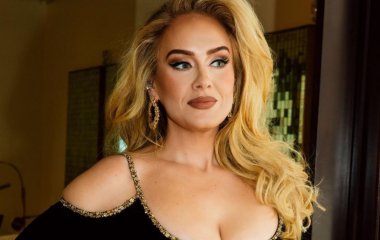 Адель заставила новоиспеченного мужчину подписать брачный контракт