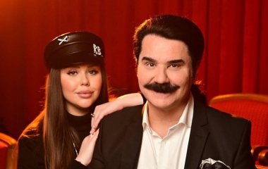 Павло Зібров здивував, як найняв доньку на роботу і яку зарплату їй платить: