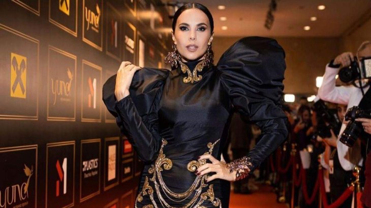 Каменских в ужасе сбежала от гроба любимого человека