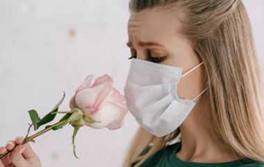 Врач-лор назвал последствия потери обоняния из-за COVID-19