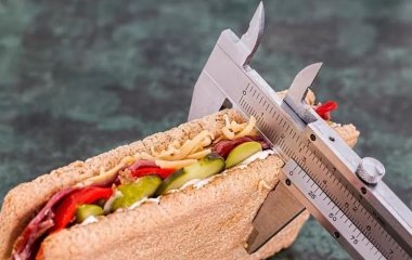 Чому люди стають злими, коли сидять на дієті