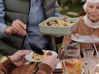 Должны быть в рационе: врач назвала список дешевых и полезных продуктов