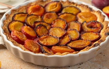 Рецепт идеального пирога со сливами