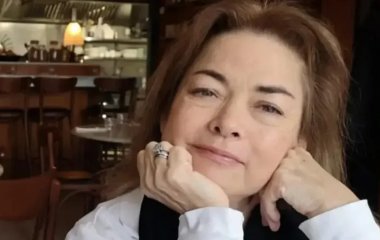 Жінка втратила 30 см зросту через рідкісну хворобу — деталі