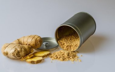 Дієтологи назвали спецію №1, яка знижує рівень цукру в крові: кому її потрібно додати до раціону