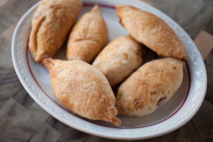 Как приготовить пирожки с зеленым луком