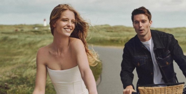 Сын Шварценеггера появился c девушкой на вечеринке в образе культового певца (фото)