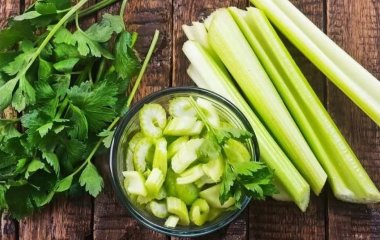 Названі продукти, що рятують від переїдання