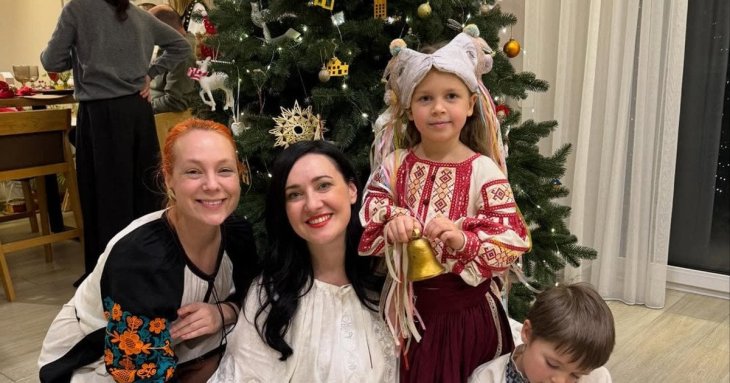 Соломія Вітвіцька з нареченим погостювала у зіркової куми та показала їхні розваги на Різдво