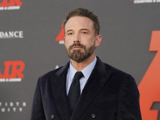 Страждала від тяжкої хвороби: у Бена Аффлека померла мама