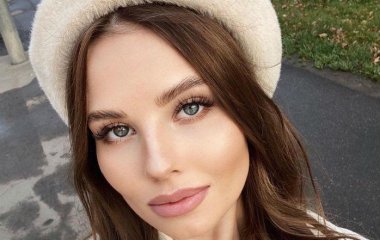 Невестка Валерии упала в обморок на улице