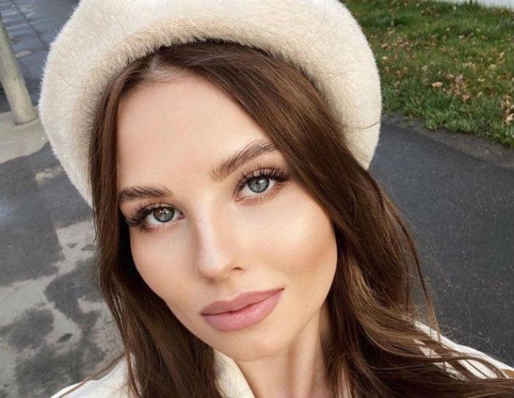 Невестка Валерии упала в обморок на улице